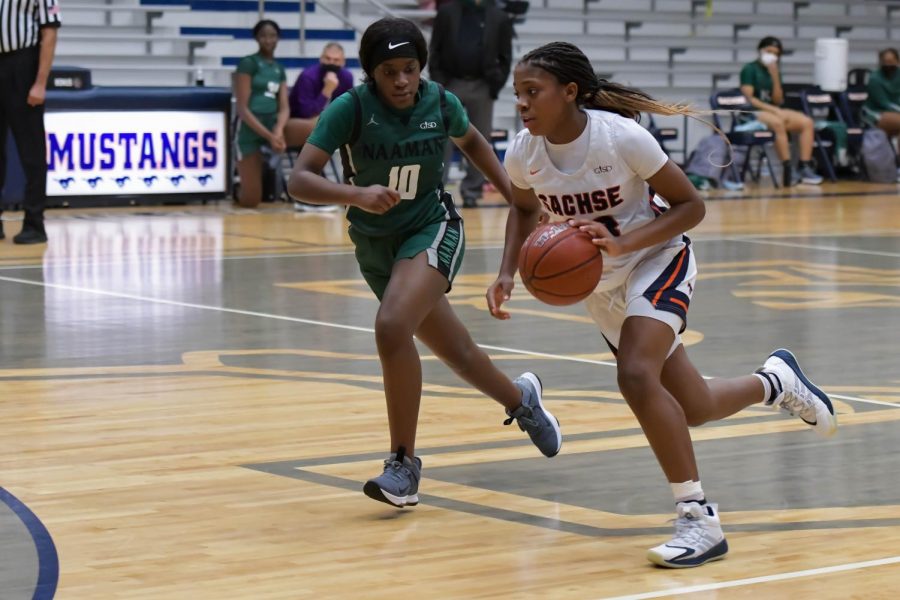 Sophomore Crislyn Rose had 14 points, 9 assists and 7 steals against Naaman Forest.