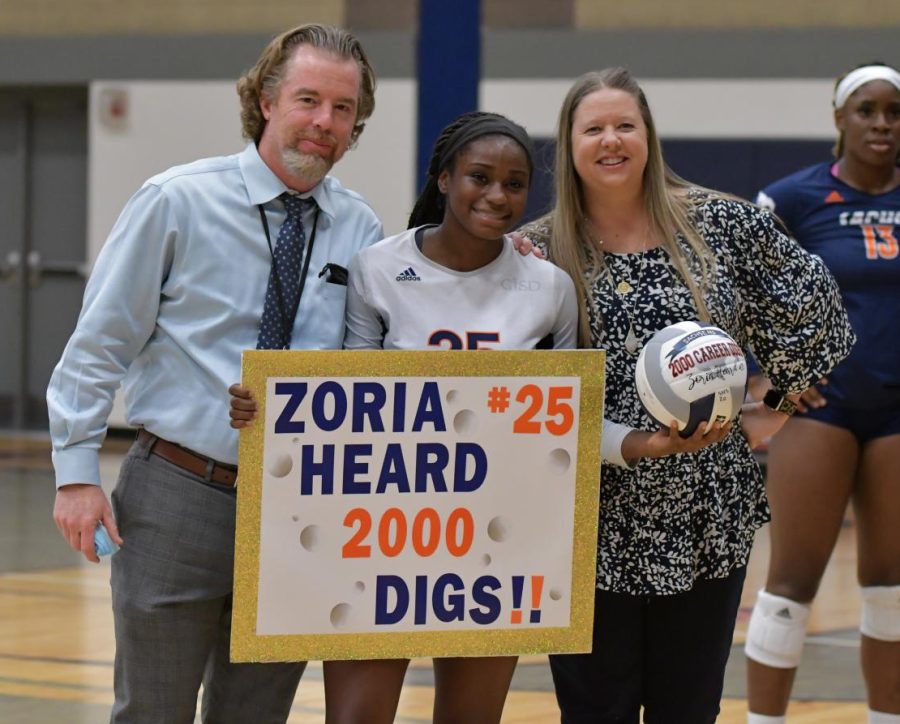 Senior Zoria Heard hit 2,000 career digs during the game against Rowlett.